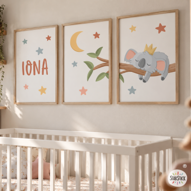3 Cuadros infantiles - koala durmiendo en la rama - Decoración personalizable para bebés