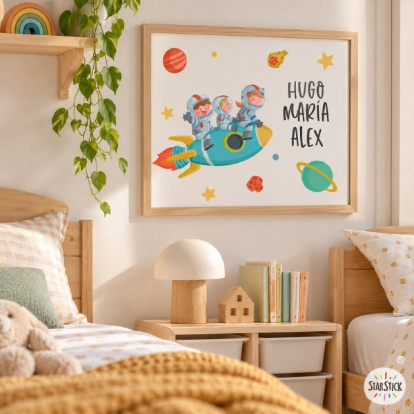 3 nens amb coet. Quadres per decorar espais infantils