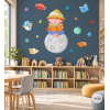 Decoració biblioteques escolars amb vinils - Nen llegint a la lluna