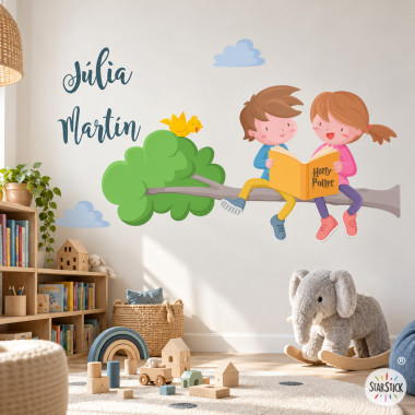 Comprar vinilo educativo niños leyendo en el árbol, pegatina de pared para colegios, bibliotecas y rincones de lectura infantil