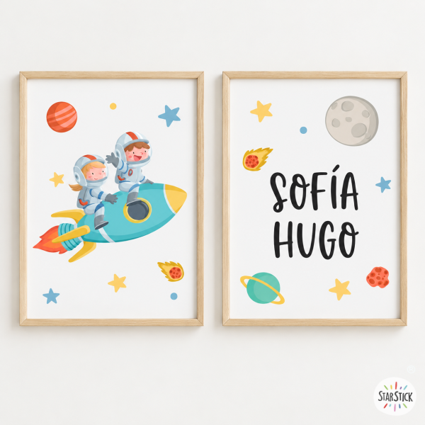 2 Hermanos con cohete (niño + niña). Conjunto de 2 cuadros infantiles personalizables