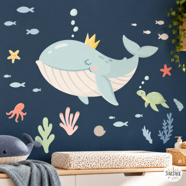 Vinilo bebé personalizable de ballena reina para decorar la pared de la habitación infantil