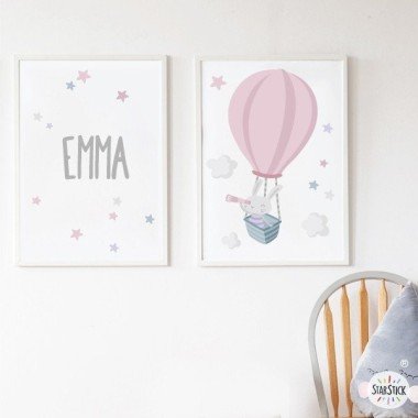 Pack de 2 láminas decorativas - Conejito explorador en globo rosa + Lámina con nombre