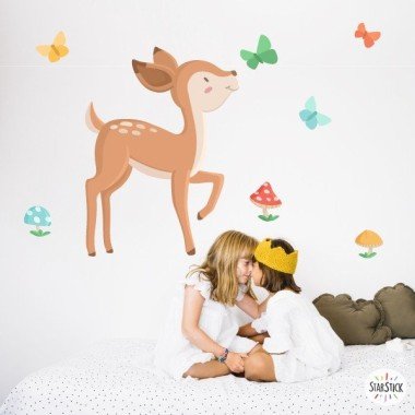 Wall decal for babies and girls - Infant fawn