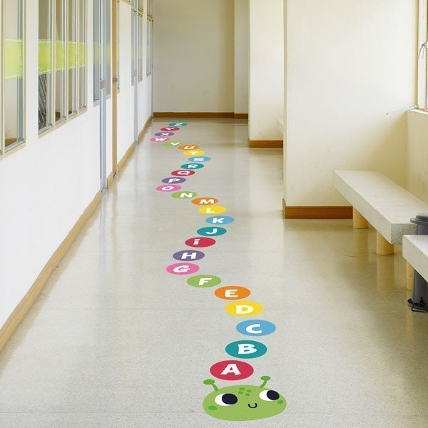 Juegos de suelo para jugar a saltar - Gusano con abecedario