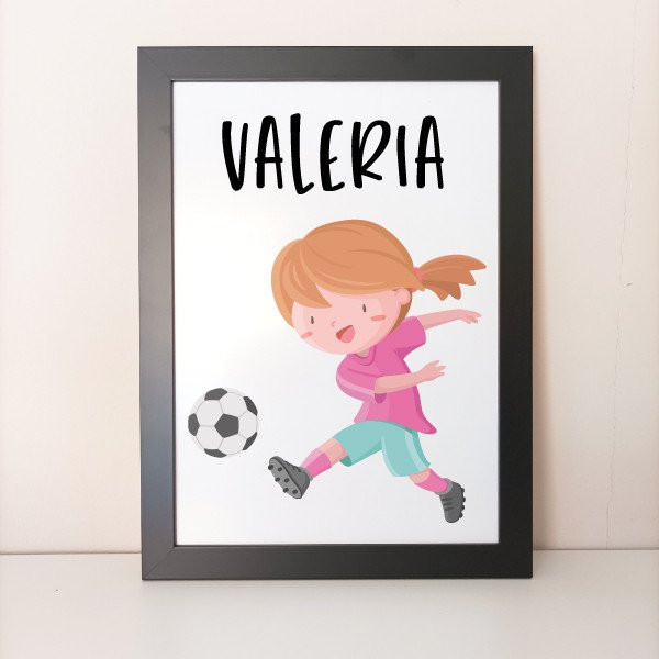 Tria colors! Làmina decorativa infantil - Nena jugadora de futbol