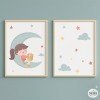 Affiches personnalisables pour enfants - Fille sur la lune