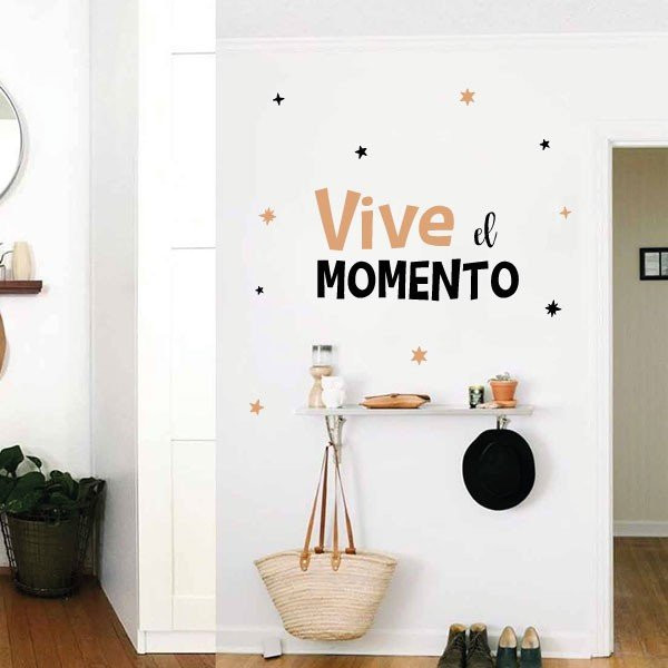 Tria color i idioma! Viu el moment - Vinils decoratius amb frases