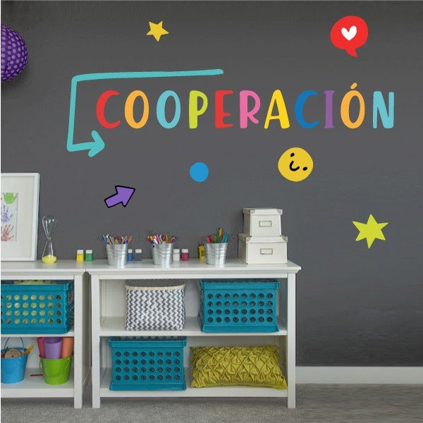 Décoration scolaire avec stickers muraux - Coopération