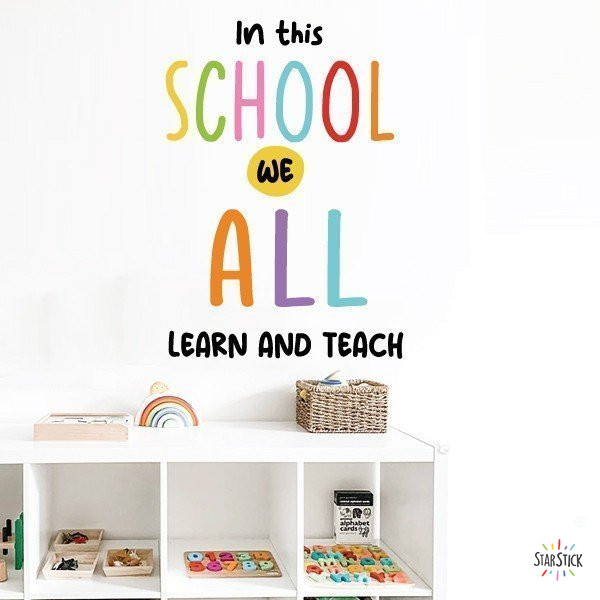 ¡Elige idioma! En esta escuela aprendemos tod@s - Vinilos decorativos estilo Montessori