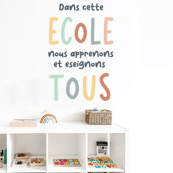 ¡Elige idioma! En esta escuela aprendemos tod@s - Vinilos decorativos estilo Montessori