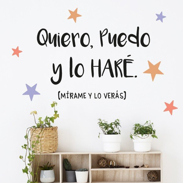 Vinil decoratiu amb la frase “Vull, puc i ho faré” envoltada d’estrelles.