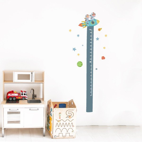 Vinilo medidor - Niño y niña con cohete - Vinilos para habitaciones compartidas