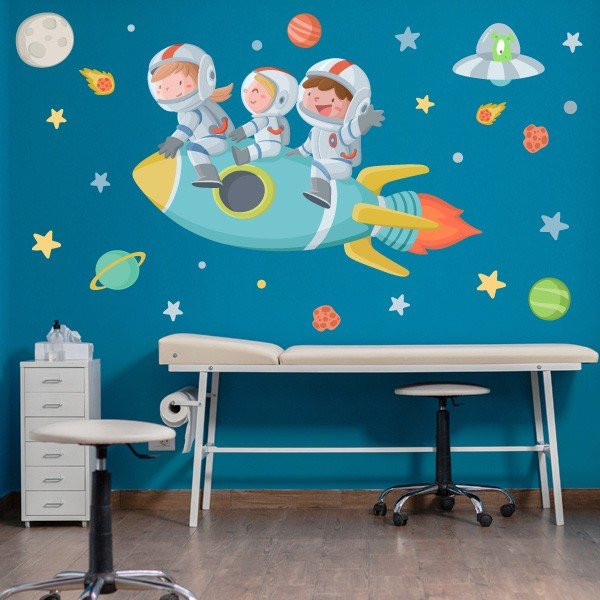 3 Enfants avec fusée - Stickers pour décorer les chambres de fratrie