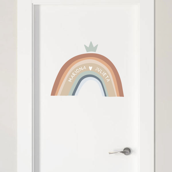 Arc-en-ciel souriant. Autocollants avec nom pour portes
