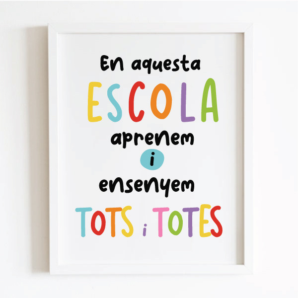 Affiches éducatives. Dans cette école, nous apprenons et enseignons tous