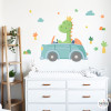 Vinilos bebé coche con dinosaurio para decorar habitaciones de bebé y niño