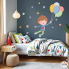 vinilos niño con globos estrellas decoración pared habitación infantil mural decorativo niños