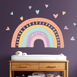 Vinilo infantil arcoíris personalizado color mandarina con corazones
