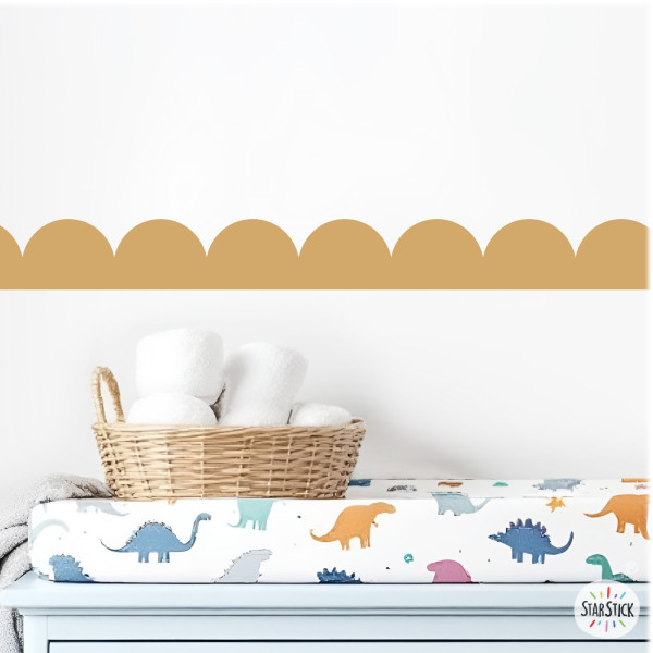 Cenefa decorativa autoadhesiva d’arcs i scallops en colors boho