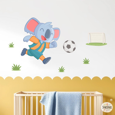 Vinil infantil Koala futbolista | Adhesiu de paret decoratiu | Decoració original per a habitacions infantils