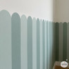 Papel pintado autoadhesivo para media pared con rayas y borde festoneado | Papel pintado autoadhesivo | Zócalo decorativo