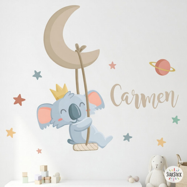 Sticker pared infantil koala columpio sobre luna decoración habitación bebé