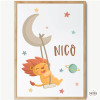 Tableau enfant personnalisé avec prénom - Lion sur la lune avec balançoire pour chambre bébé