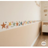 Children’s adhesive border with stars in Boho tones, painted-effect finish. Kids’ and teen decoration.
