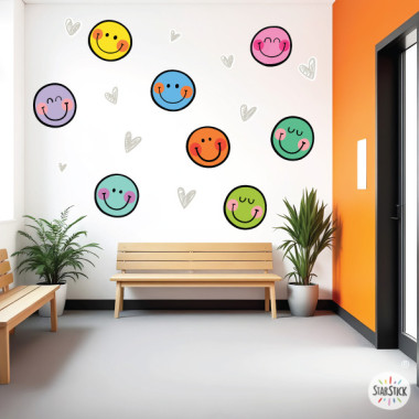 Sticker décoratif enfant avec visages souriants colorés