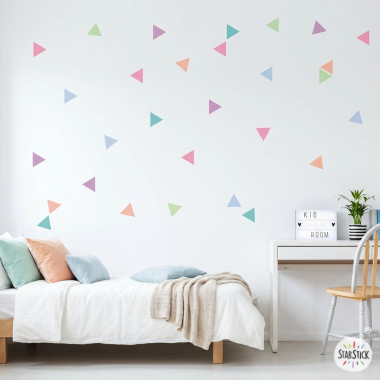 Vinilo Triángulos combinación Candy. Decoración infantil y juvenil