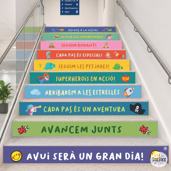Vinilo decorativo para escaleras con mensaje motivador “Hoy será un gran día”.