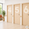 Vinilo decorativo con números BIG lineales para puertas y señalización de espacios públicos