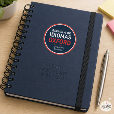Etiquetes personalitzades amb el logotip del centre educatiu