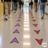 Flechas triangulares autoadhesivas para suelo personalizables en color | Señalización de espacios