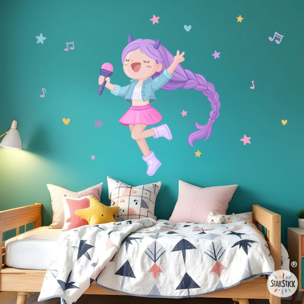 Vinilo infantil niña Guerrera K-Pop para decorar la habitación infantil
