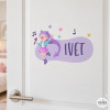 Nombre personalizado para puerta infantil – Guerrera K-Pop